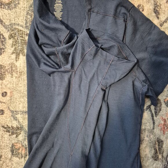 100% Merino Wool 185 Base Layer Top, XL - Picture 4 of 4